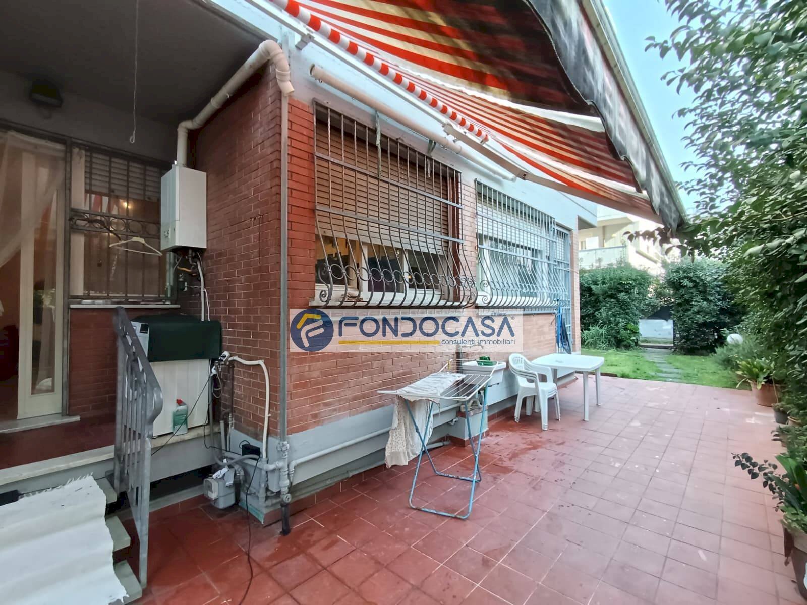 esterno - Appartamento via benedetto croce, Massa - foto 3