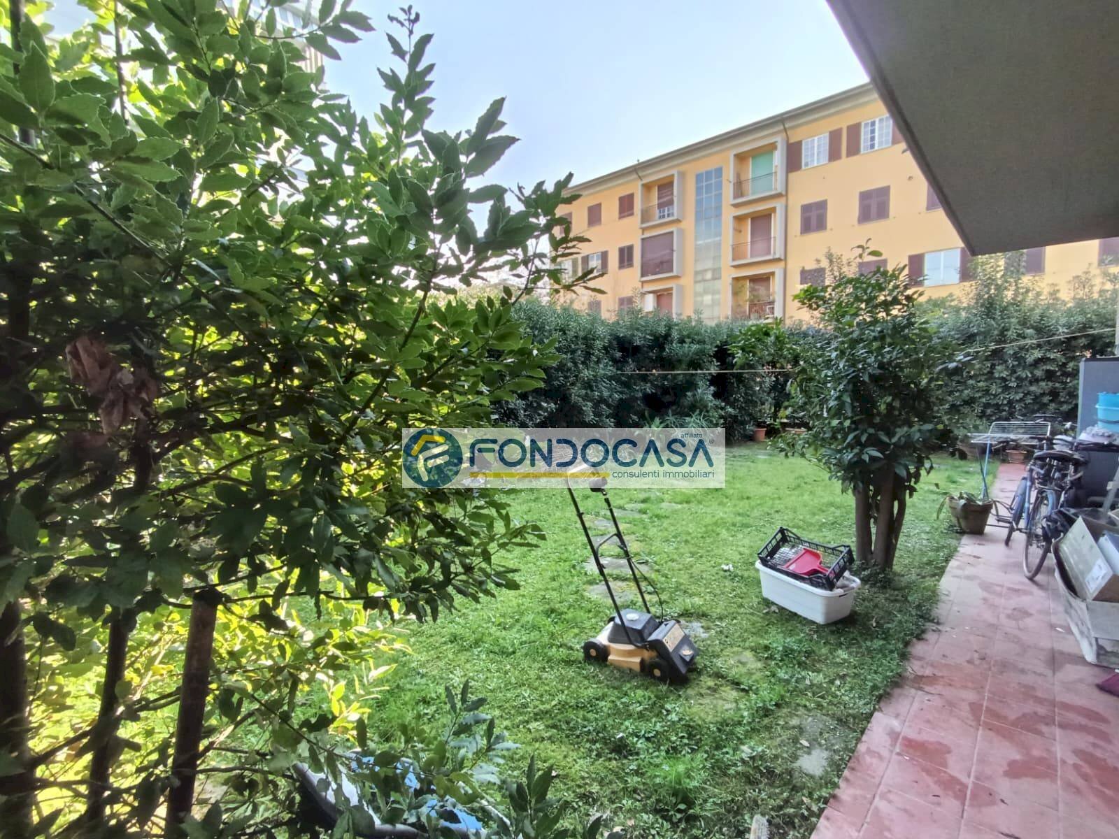 esterno - Appartamento via benedetto croce, Massa - foto 2