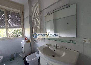 bagno padronale - Appartamento via benedetto croce, Massa - foto 12