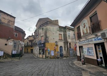 Foto 2 - Appartamento piazza umberto, Pignataro Maggiore - foto 2