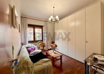 Soggiorno - Three-room apartment via ugo ojetti
 
380/F, Roma - photo 13