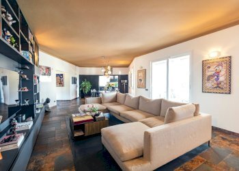 Foto 12 - Villa VIA DEGLI ALPINI
 
8, Capiago Intimiano - foto 12