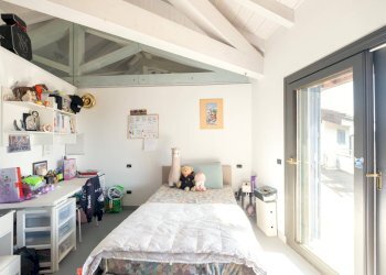 Foto 27 - Villa VIA DEGLI ALPINI
 
8, Capiago Intimiano - foto 27