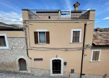 Foto 1 - Casa indipendente Via Benedetto de Bartholomeis
 
snc, Carapelle Calvisio - foto 1