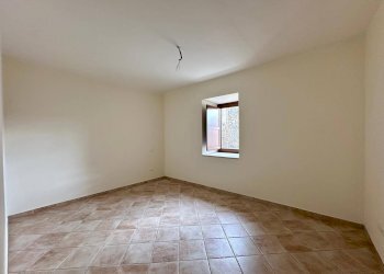 Foto 3 - Quadrilocale Via IV Novembre
 
13, Prata d'Ansidonia - foto 3