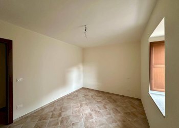 Foto 8 - Quadrilocale Via IV Novembre
 
13, Prata d'Ansidonia - foto 8