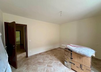 Foto 10 - Quadrilocale Via IV Novembre
 
13, Prata d'Ansidonia - foto 10