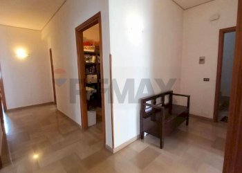 Hall / corridoio - Appartamento via La Grua Di Talamanca
 
12, Terrasini - foto 7