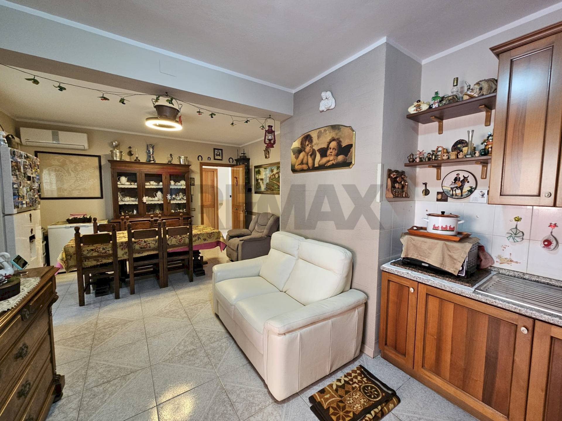 Sala da pranzo - Appartamento via Pietro Galati
 
12, Terrasini - foto 1