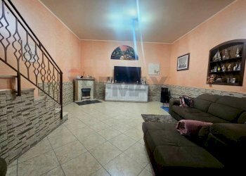 Soggiorno - Casa indipendente Via Schettino
 
35, Casteldaccia - foto 11