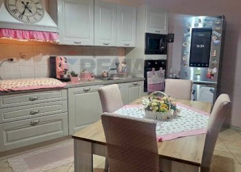 Cucina - Casa indipendente Via Schettino
 
35, Casteldaccia - foto 13