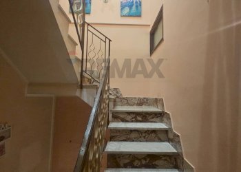 Scale - Casa indipendente Via Schettino
 
35, Casteldaccia - foto 23