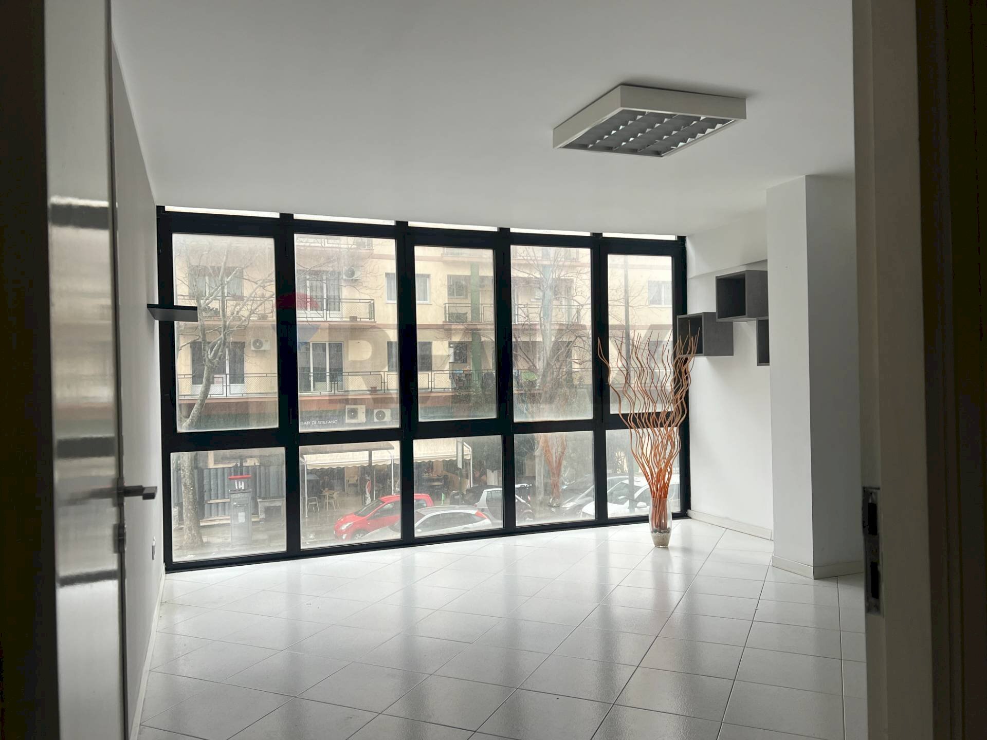 Stanza vuota - Office Via Dei Cantieri
 
2n, Palermo - photo 1