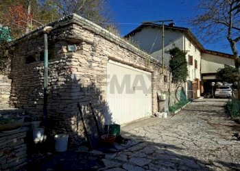 Casa all\'aperto - Casa indipendente via caldoie
 
18, Cavaso del Tomba - foto 3