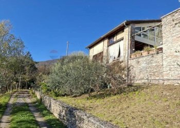 Casa all\'aperto - Casa indipendente via caldoie
 
18, Cavaso del Tomba - foto 8