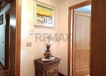 Hall / corridoio - Casa indipendente via caldoie
 
18, Cavaso del Tomba - foto 40