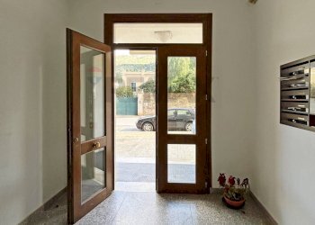 Ricezione / Lobby - Trilocale VIA COSENZA
 
91, Erice - foto 4
