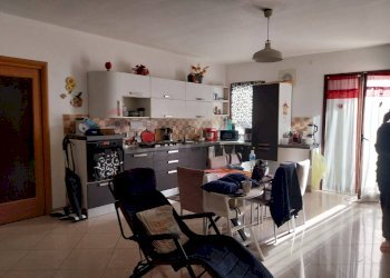 Sala da pranzo - Casa indipendente via Galilei
 
61, Pozzallo - foto 4