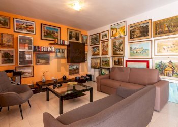 Soggiorno - Villa Via Simeto
 
snc, Ragusa - foto 1