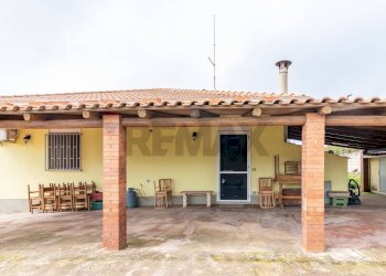 Casa all\'aperto - Villa Via Simeto
 
snc, Ragusa - foto 7