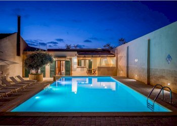 Piscina - Rustico Contrada Ciavolotto
 
318, Marsala - foto 1