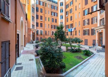 Edificio all\'aperto - Trilocale Via Taranto
 
95, Roma - foto 3