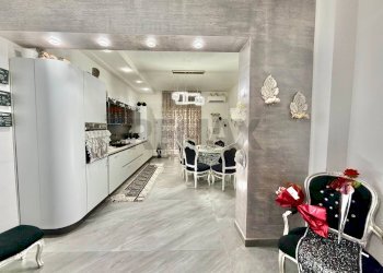 Cucina - Three-room apartment VIA NAPOLI
 
172, Mugnano di Napoli - photo 3