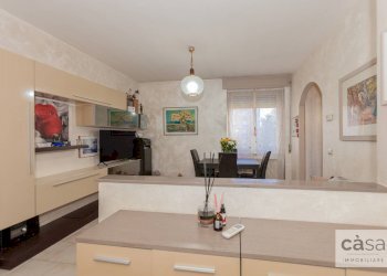 Foto 3 - Bilocale Via Isolabella
 
17, Varese - foto 3