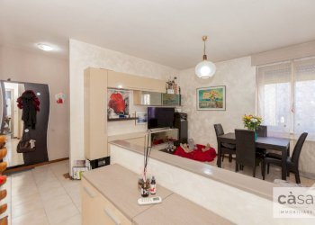 Foto 4 - Bilocale Via Isolabella
 
17, Varese - foto 4