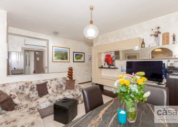 Foto 6 - Bilocale Via Isolabella
 
17, Varese - foto 6