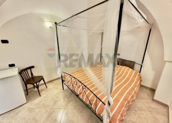 Camera / camera da letto - Locale Commerciale Carovigno - foto 3