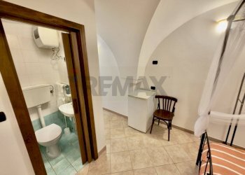 Bagno - Locale Commerciale Carovigno - foto 5