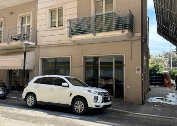 Foto 1 - Commercial Premises Via Ugo Bassi
 
17, San Benedetto del Tronto - photo 1