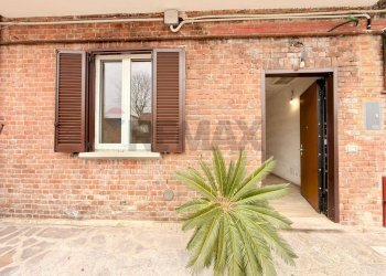 Casa all\'aperto - Casa indipendente Via Luciano Manara
 
21, San Giuliano Milanese - foto 32