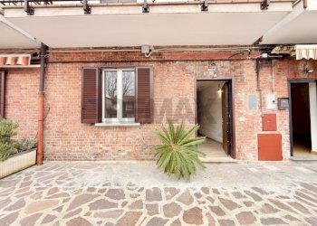 Casa all\'aperto - Casa indipendente Via Luciano Manara
 
21, San Giuliano Milanese - foto 35