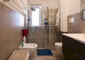 Bagno - Trilocale Via Fratelli De Filippo
 
27, Bari - foto 6