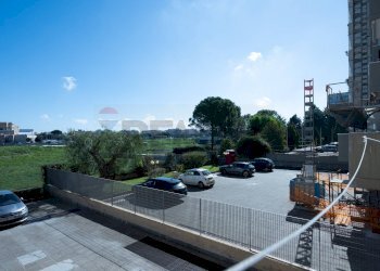 Edificio all\'aperto - Trilocale Via Fratelli De Filippo
 
27, Bari - foto 13