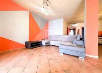 Foto 7 - Three-room apartment via vaccarolo, Desenzano del Garda - photo 7