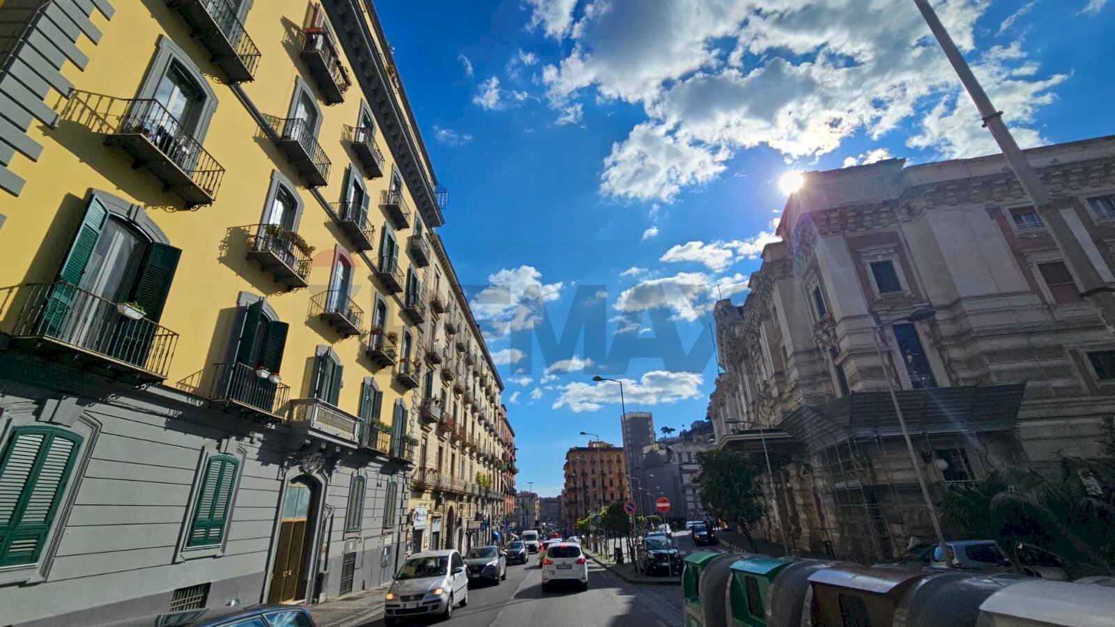 Edificio all\'aperto - Bilocale Napoli - planimetria 1