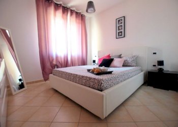 camera da letto - Trilocale Via Baronia
 
4, Sassari - foto 9