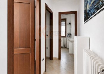 Foto 11 - Three-room apartment Via Baronia
 
4, Sassari - photo 11