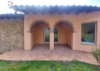 Foto 17 - Villa via del Lago
 
1, Londa - foto 17