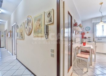 Foto 2 - Trilocale via dante
 
14, Bernareggio - foto 2