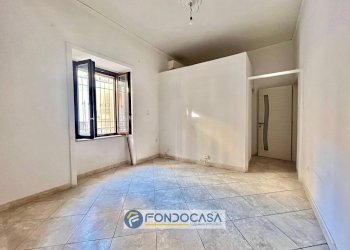 Foto 2 - Trilocale Via claudio Tolomeo
 
25, Sant'Antimo - foto 2