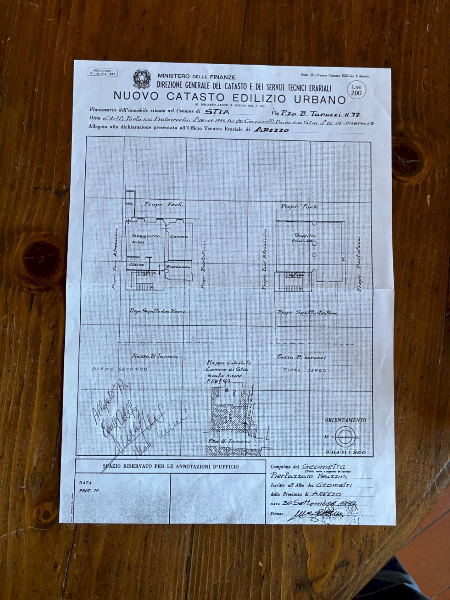 Foto 21 - Trilocale PIAZZA TANUCCI, Pratovecchio Stia - planimetria 1