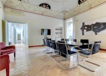 Salone - Office via del Teatro Valle, 19, Roma (neighborhood Centro Storico) - photo 16