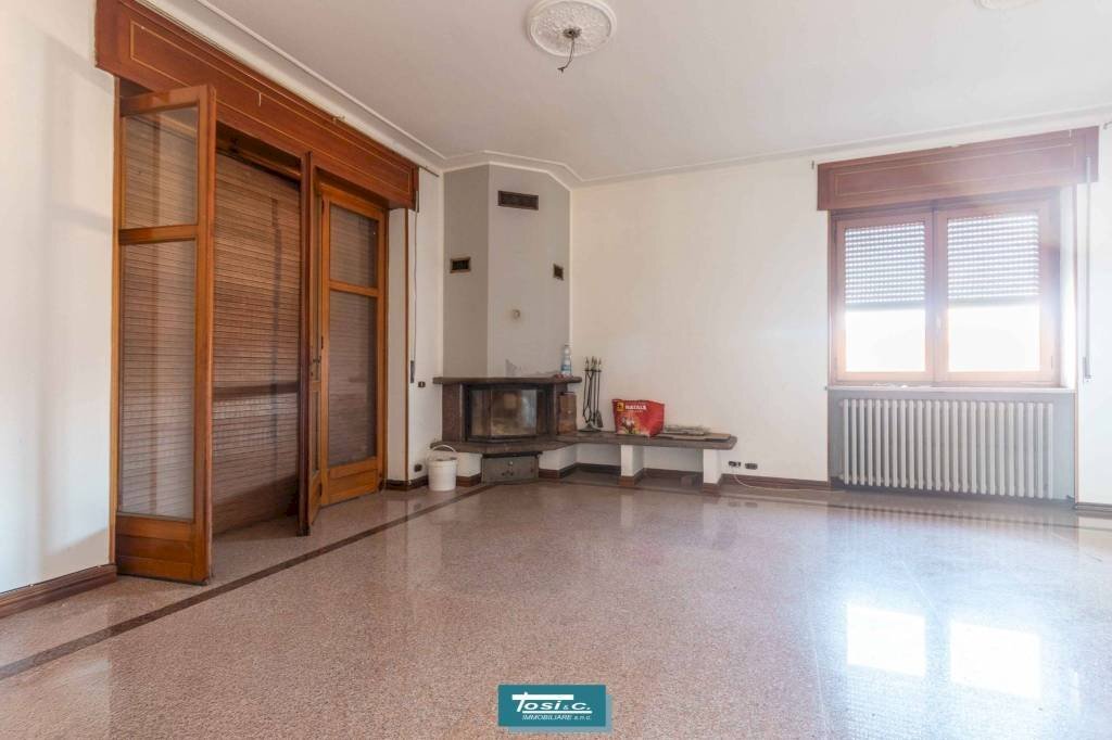 Soggiorno - Villa via Borgomanero, Cureggio - foto 2