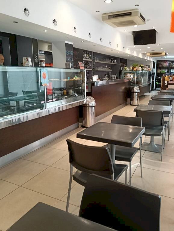 Interno non residenziale - Bar Tavola Calda - Fredda corso Italia, Gaeta - foto 2