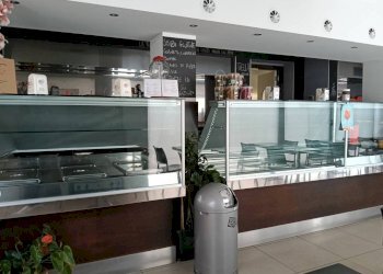 Interno non residenziale - Bar Tavola Calda - Fredda corso Italia, Gaeta - foto 4