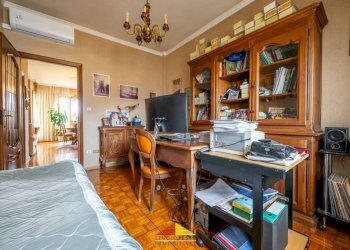 Camera da letto - Quadrilocale via Giovanni Battista Bodoni, 34/C, Saluzzo - foto 8